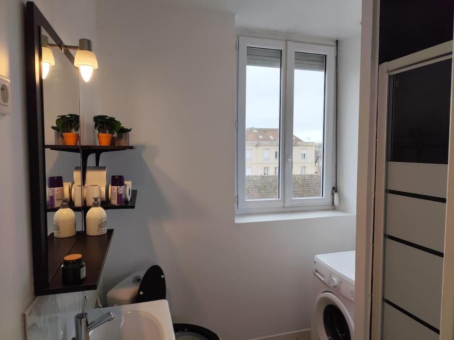 Апартаменты Duplex - Proche Gare & Centre Компьень Экстерьер фото