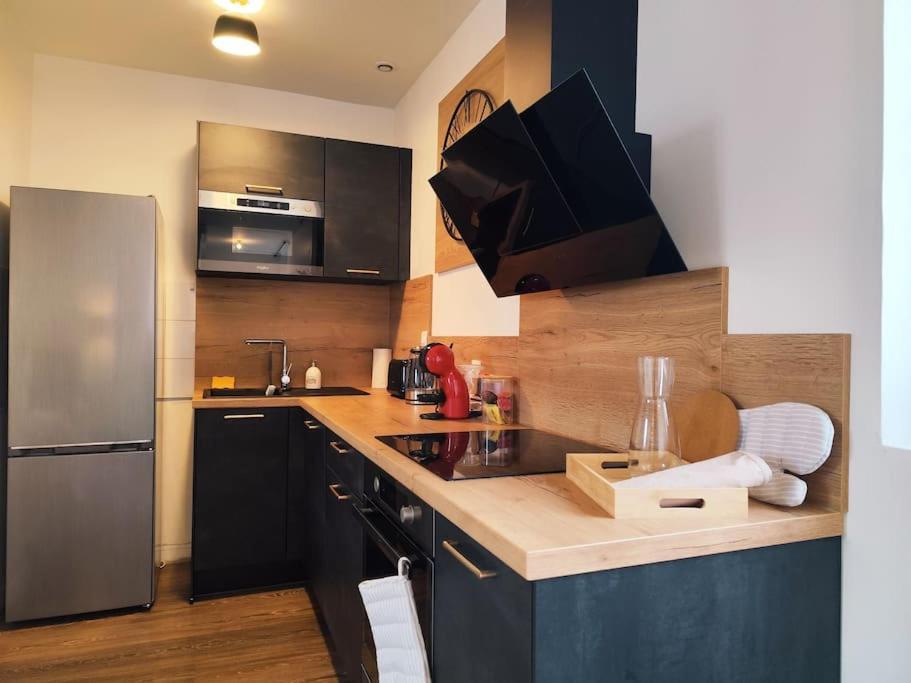 Апартаменты Duplex - Proche Gare & Centre Компьень Экстерьер фото